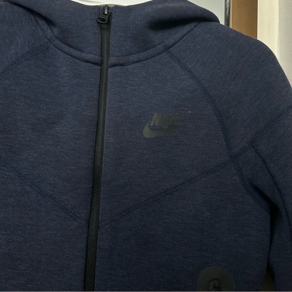 Nike Sportswear Tech Fleece - Picture 8 of 9